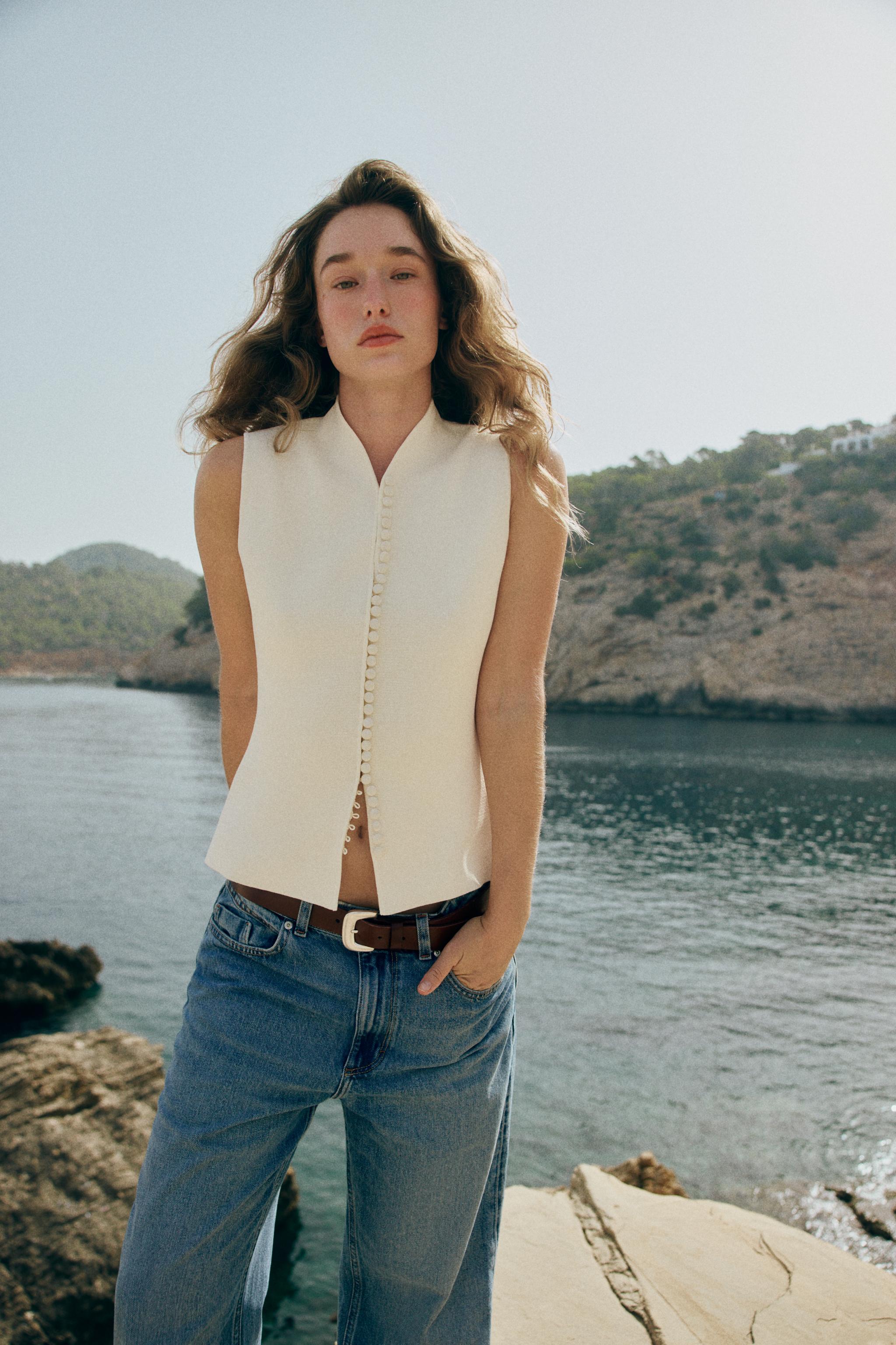 KNIT VEST TOP WITH COVERED BUTTONS